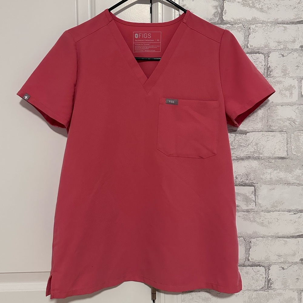 WearFigs Scrub Set